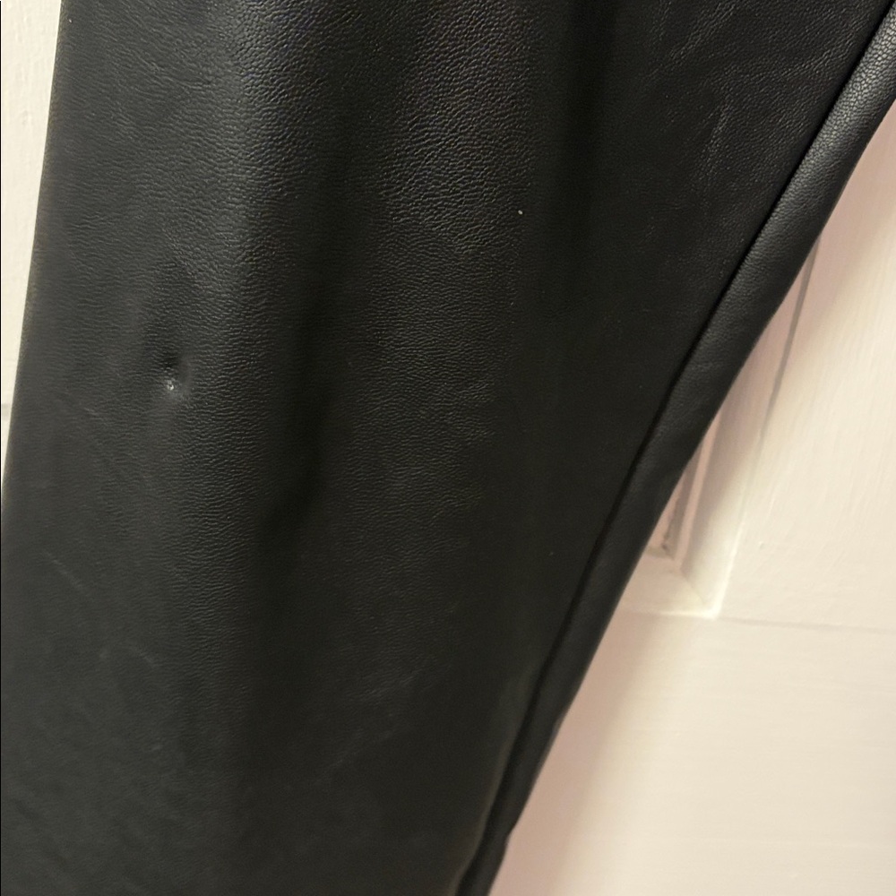 Boston Proper Black‎ Leatherette Pants XS - Picture 7 of 14